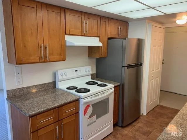 $2,250 | 1579 Lincoln Avenue, Unit 201, San Rafael, CA 94901