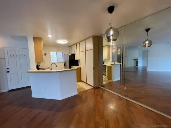 $3,100 | 7087 Camino Degrazia, Unit 148, San Diego, CA 92111