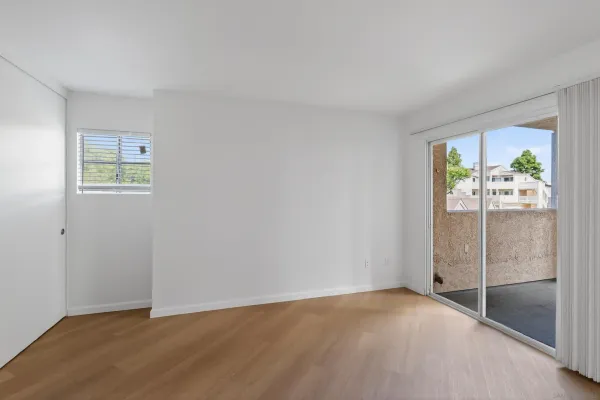 $3,100 | 7087 Camino Degrazia, Unit 148, San Diego, CA 92111