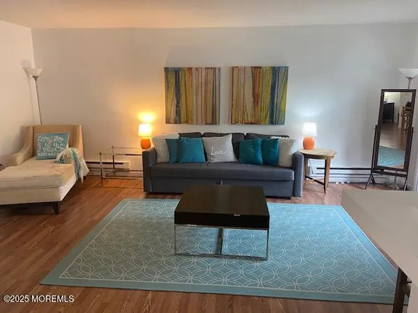 $1,600 | 65 Cedar Avenue, Unit D2, Long Branch, NJ 07740