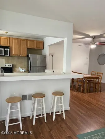 $1,600 | 65 Cedar Avenue, Unit D2, Long Branch, NJ 07740