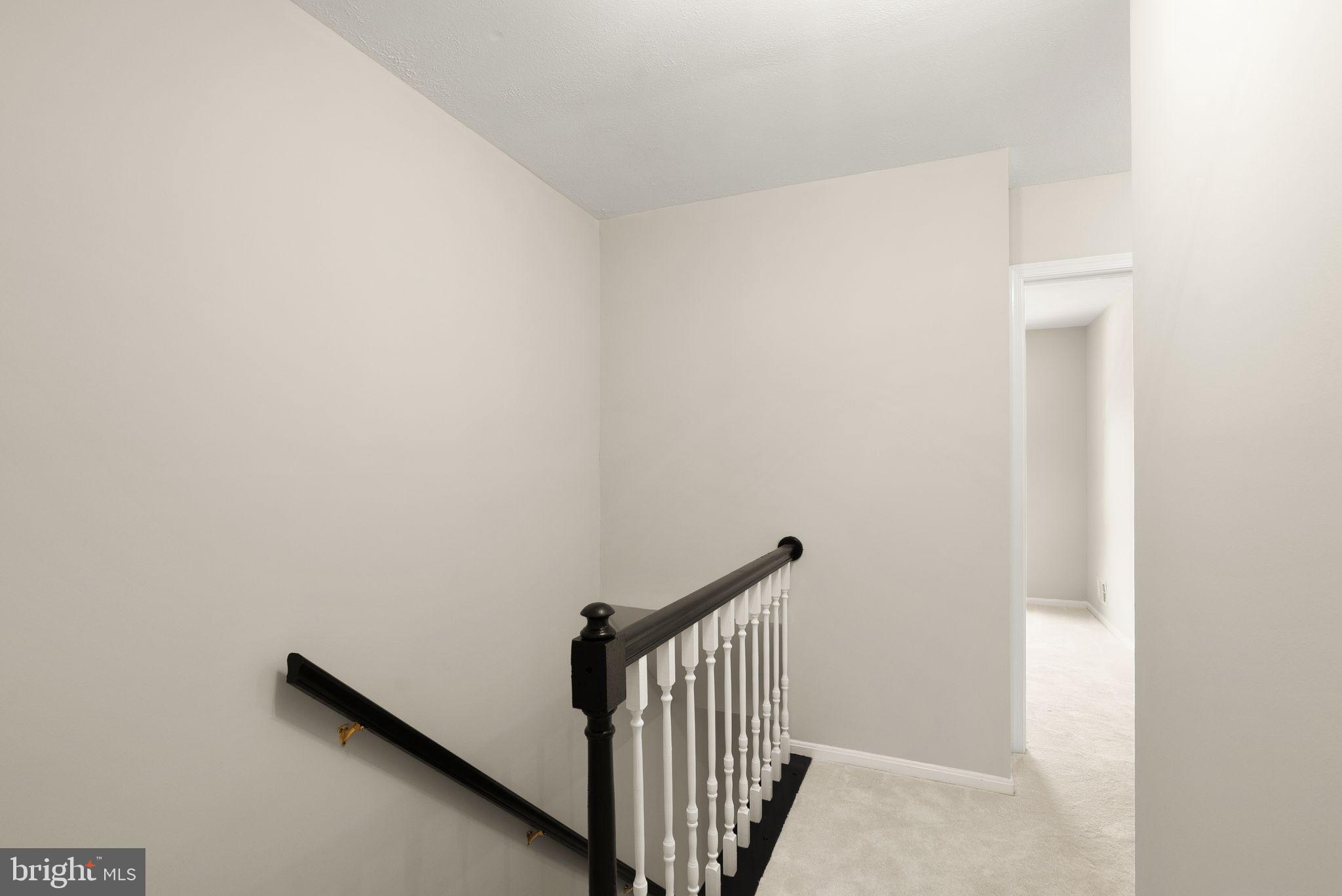 7390 Stream Way Springfield, VA 22152 - Photo 14 of 35 Upper Hall