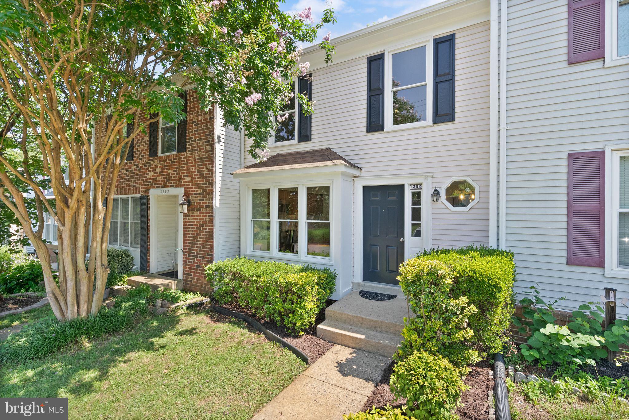7390 Stream Way Springfield, VA 22152 - Photo 2 of 35 Front view