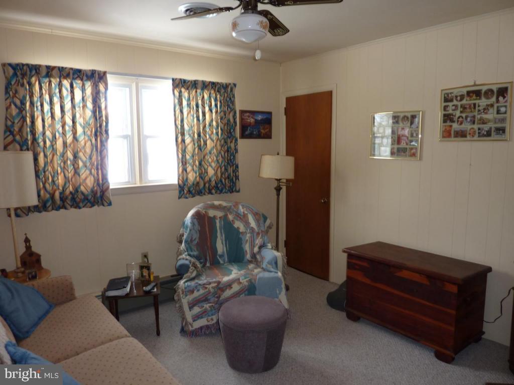 2738 Brookfield Road Lancaster, PA 17601 - Photo 13 of 42