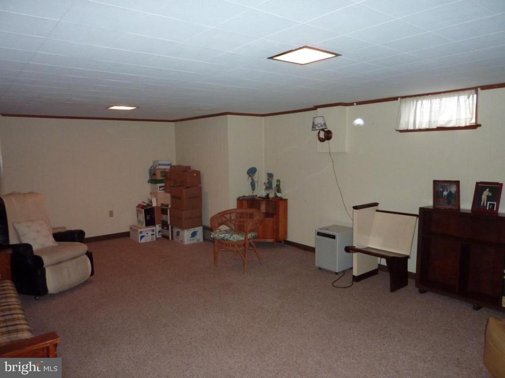 2738 Brookfield Road Lancaster, PA 17601 - Photo 23 of 42