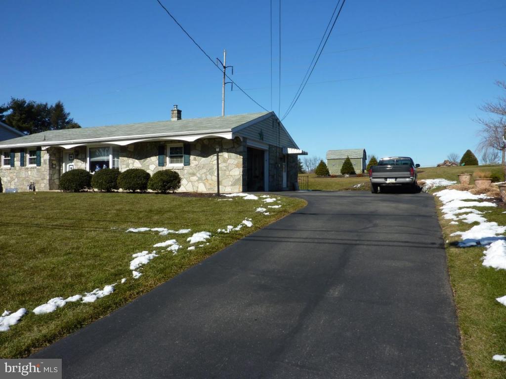 2738 Brookfield Road Lancaster, PA 17601 - Photo 30 of 42
