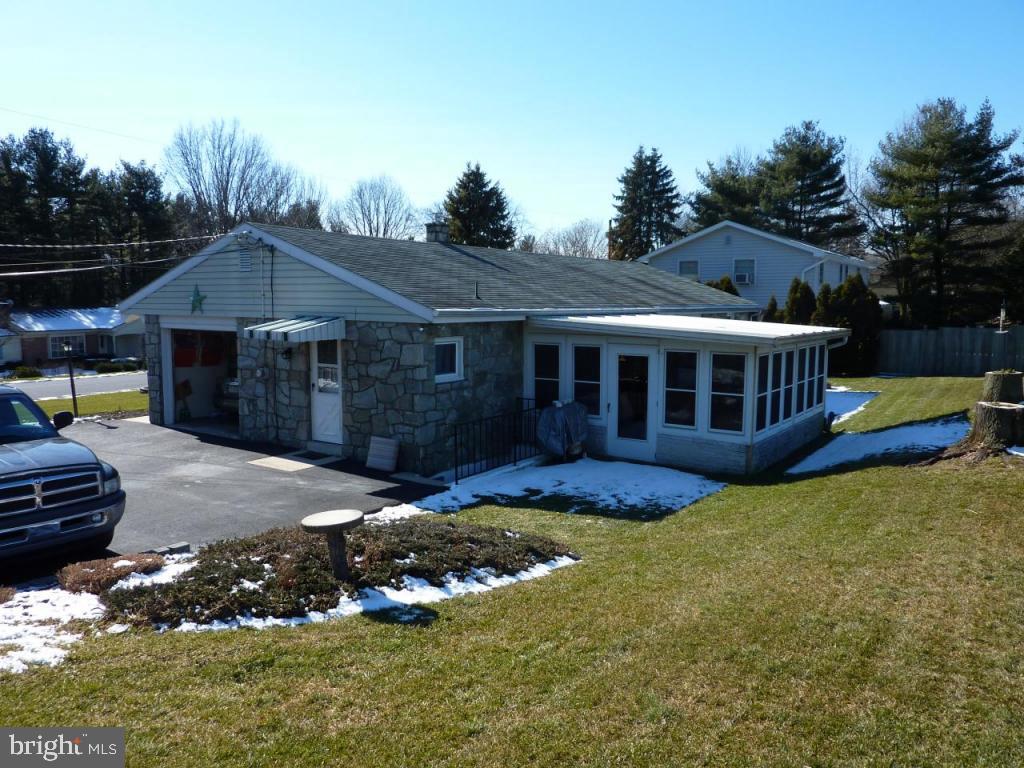 2738 Brookfield Road Lancaster, PA 17601 - Photo 32 of 42