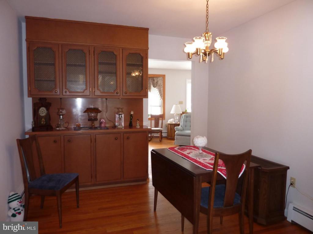 2738 Brookfield Road Lancaster, PA 17601 - Photo 5 of 42