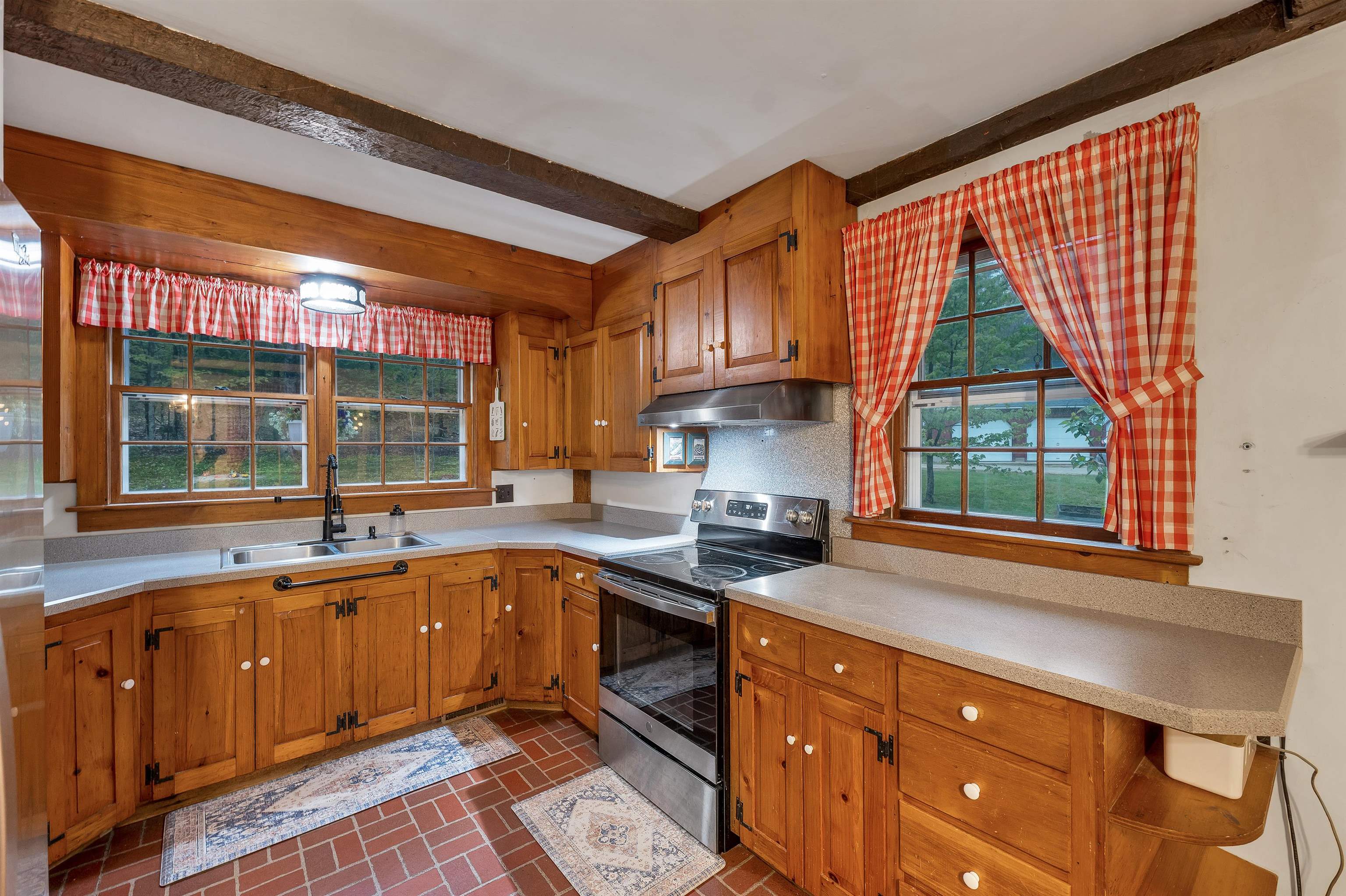 119 Gerrish Road Webster, NH 03303 - Photo 3 of 27