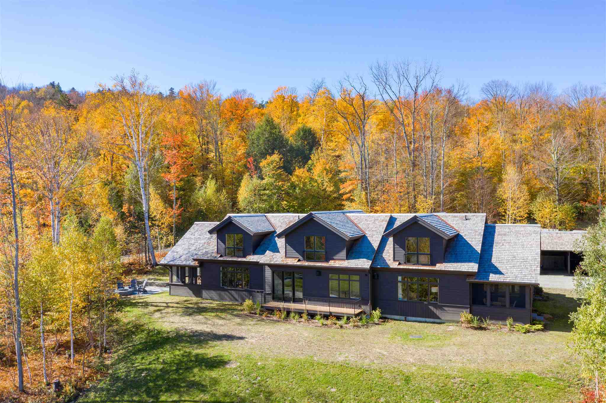 580 Trapp Hill Road, Unit 615 Stowe, VT 05672 - Photo 1 of 39 Gallery Image 1