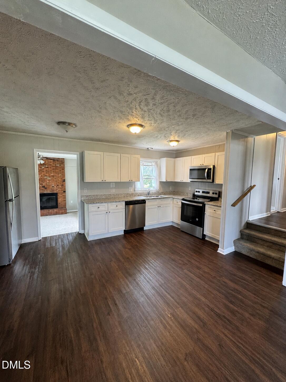 8654 Clinton Road Stedman, NC 28391 - Photo 5 of 18