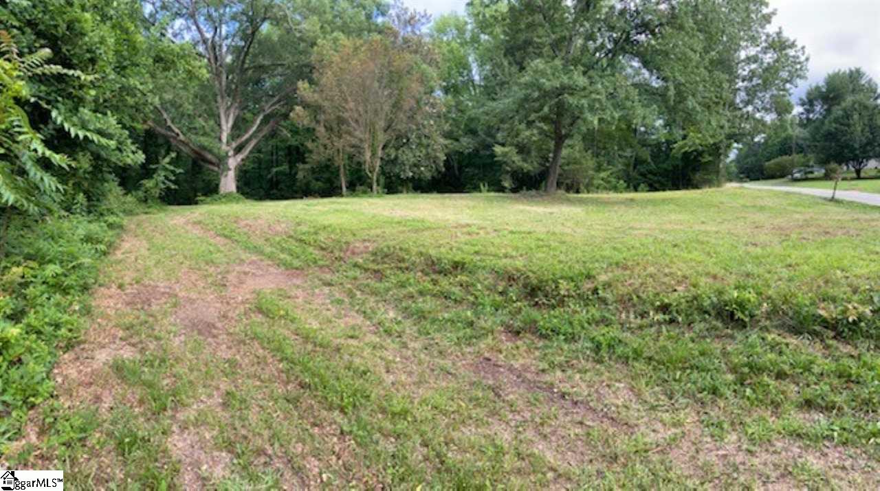 2926 State Park Road Greenville, SC 29609 - Photo 2 of 3