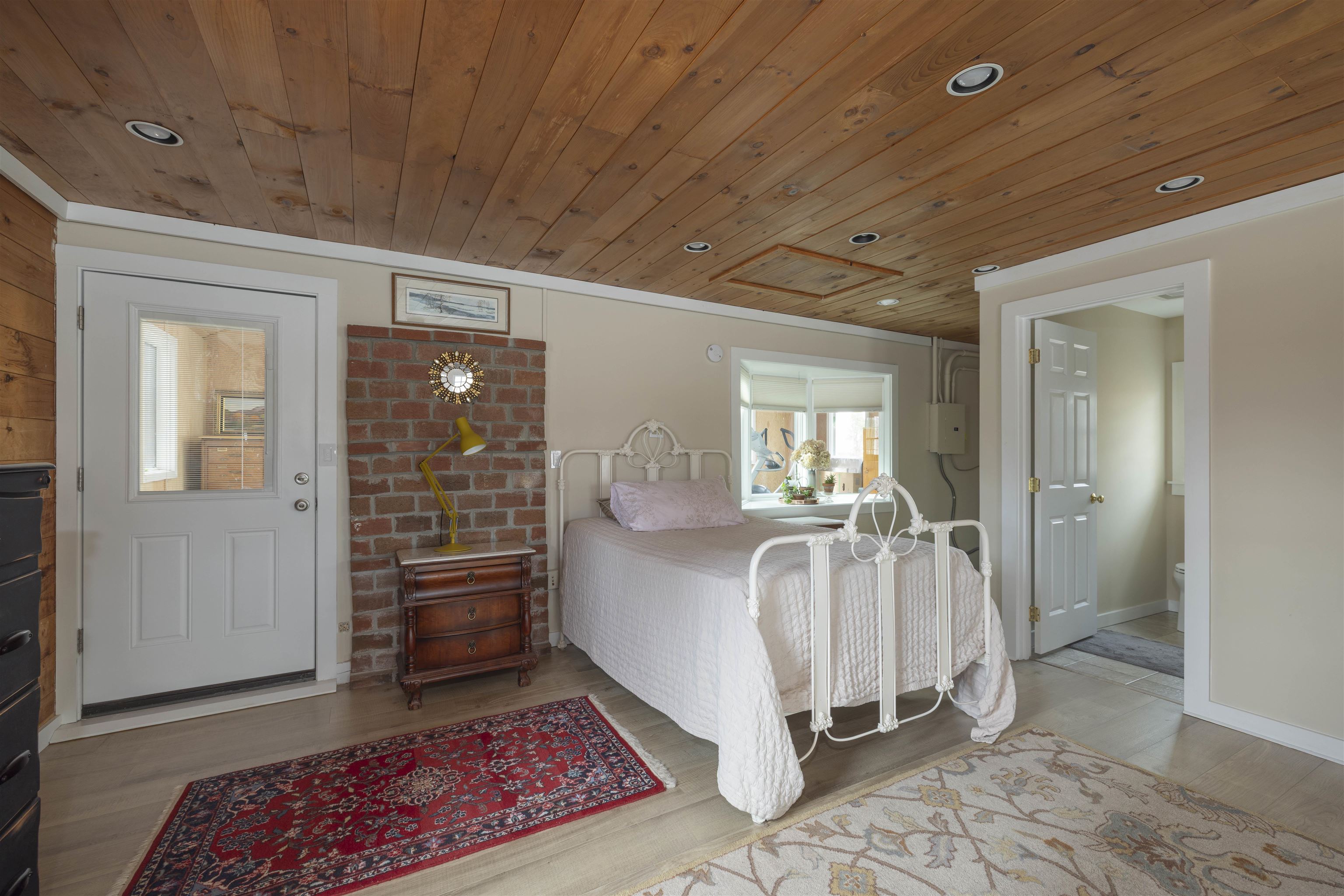 1042 Main Street Sunapee, NH 03782 - Photo 13 of 21