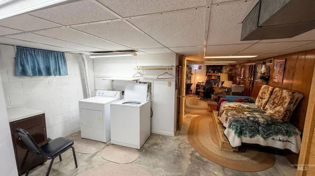 $365,000 | 19076 Pleasant Avenue, Caldwell, ID 83607