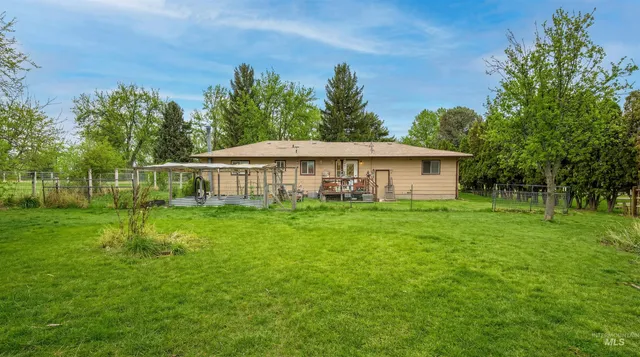 $365,000 | 19076 Pleasant Avenue, Caldwell, ID 83607