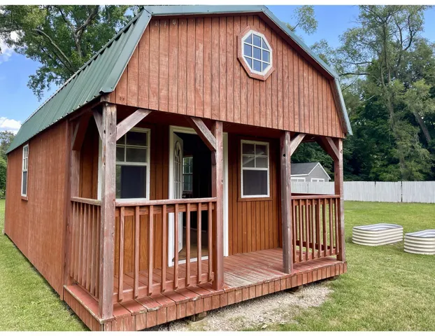 $100,000 | 379 Western Avenue, Benton Harbor, MI 49022