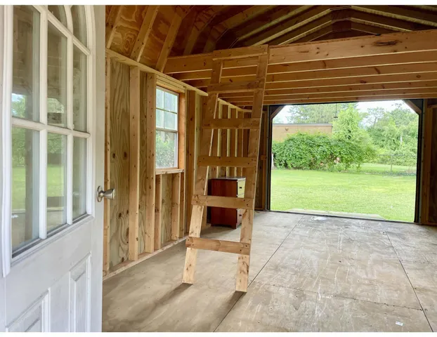 $100,000 | 379 Western Avenue, Benton Harbor, MI 49022