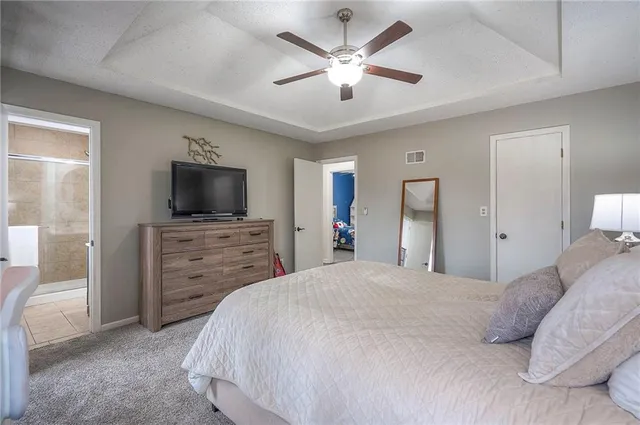 $380,000 | 7908 Park Street, Lenexa, KS 66215