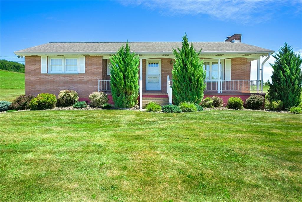 Welcome to 42 Laurel Ridge Road!