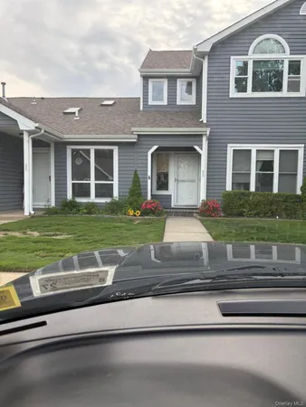 $529,000 | 843 Spring Lake Drive, Middle Island, NY 11953