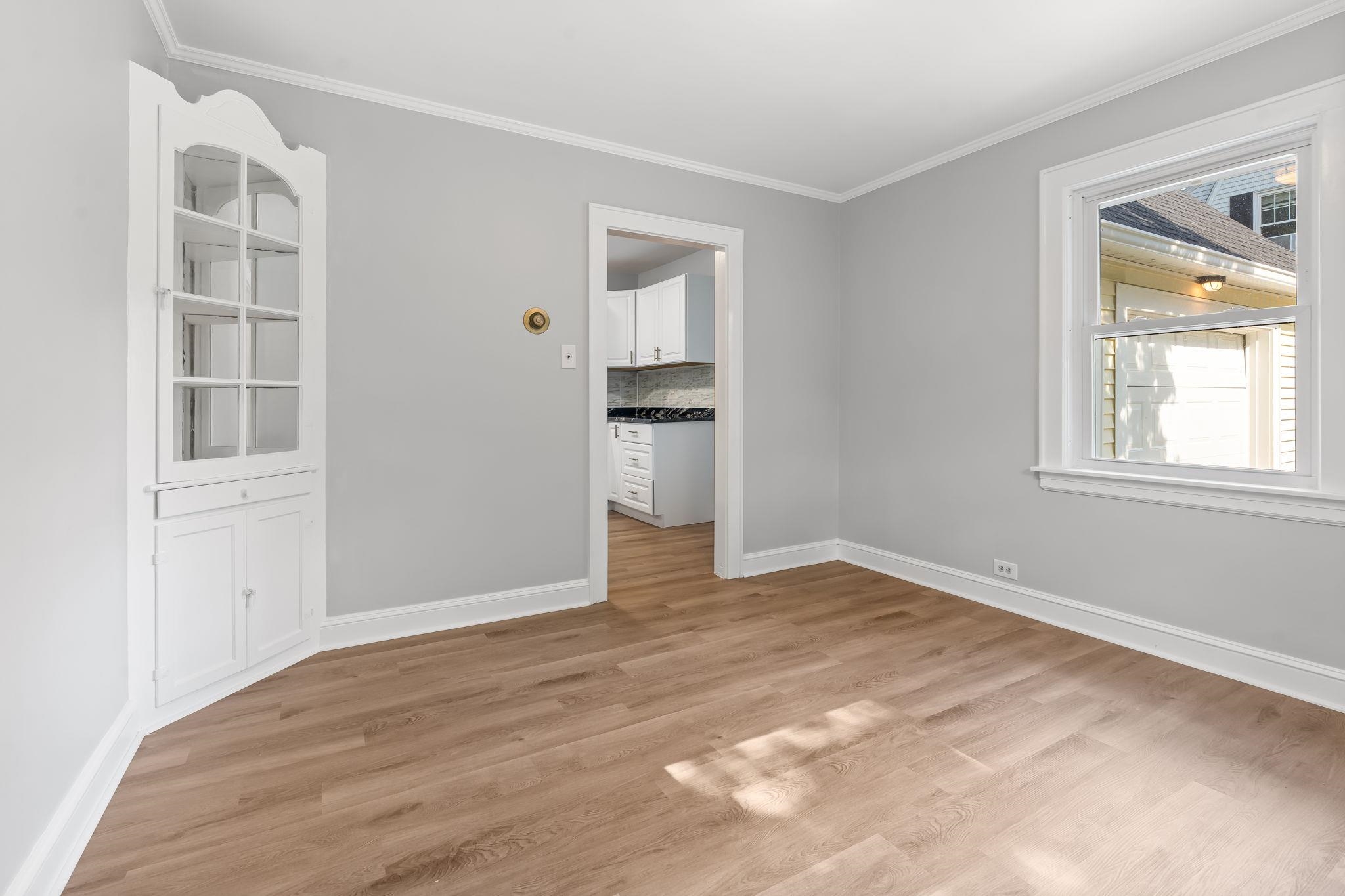 857 Union Street Manchester, NH 03104 - Photo 18 of 33