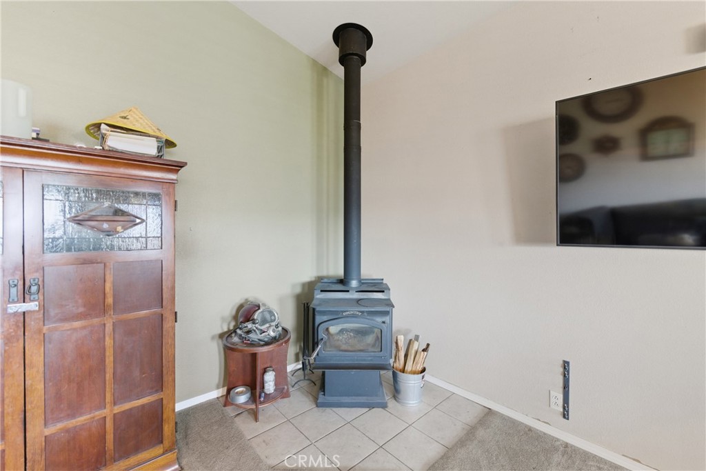 61455 Indian Paint Brush Road Anza, CA 92539 - Photo 8 of 60 a view of a hallway with elevator