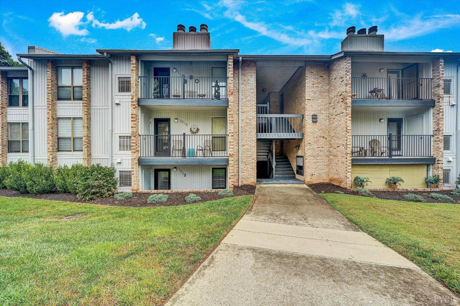 3516 Timberline Trail Roanoke, VA 24018 - Photo 1 of 15