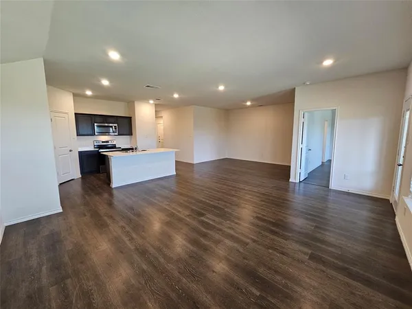 $1,999 | 2220 Rosemary Way, Anna, TX 75409