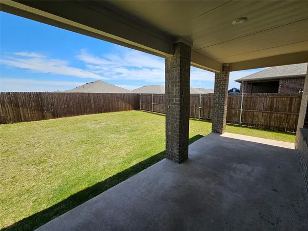 $1,999 | 2220 Rosemary Way, Anna, TX 75409