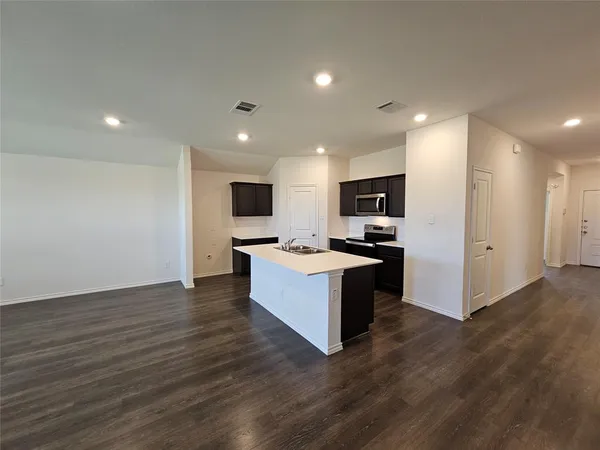 $1,999 | 2220 Rosemary Way, Anna, TX 75409