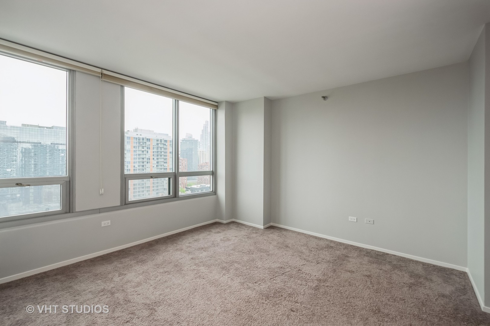 701 South Wells Street, Unit 2401 Chicago, IL 60607 - Photo 6 of 13
