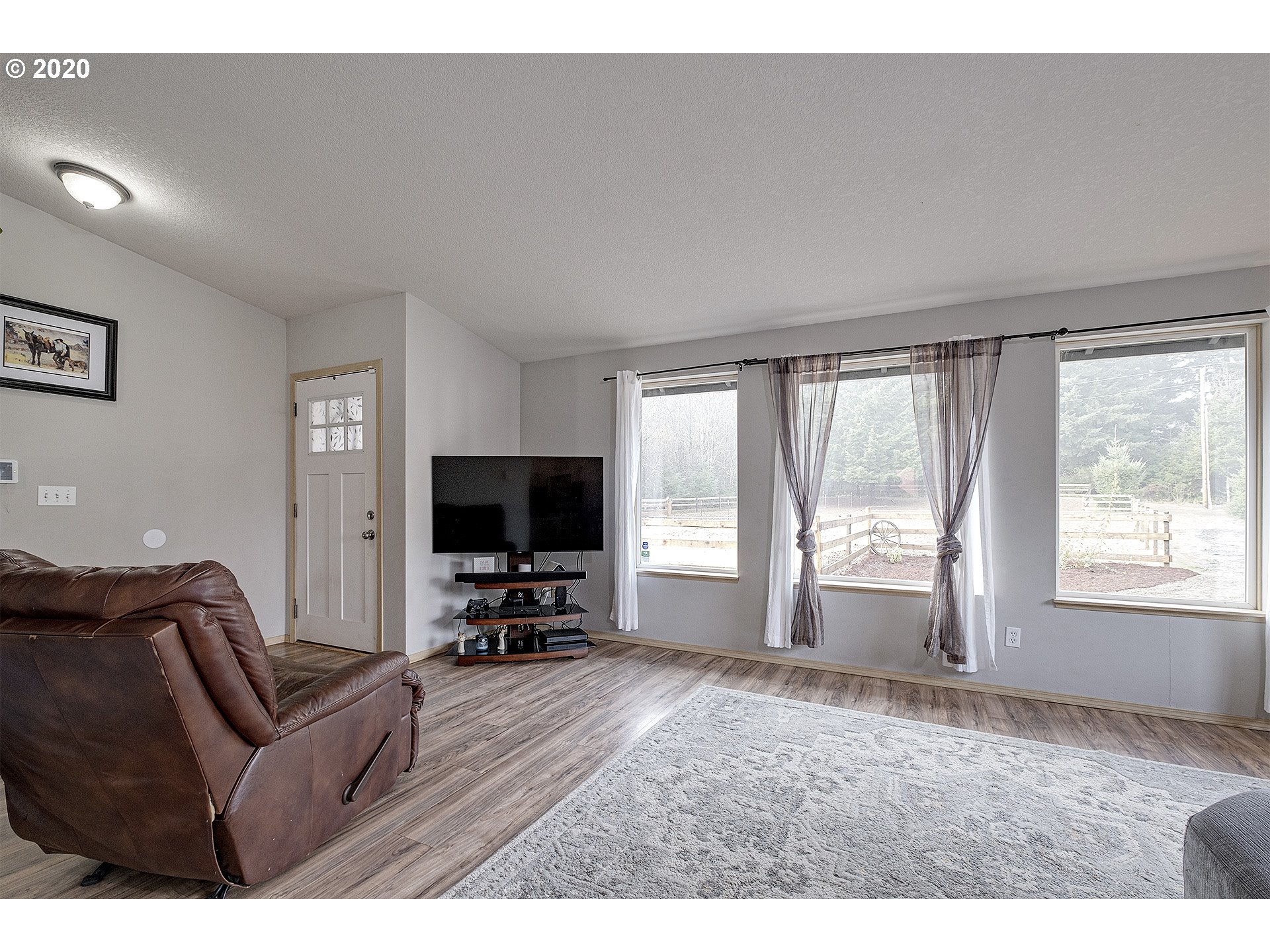 52520 Northwest Scofield Road Buxton, OR 97109 - Photo 2 of 29 Gallery Image 2