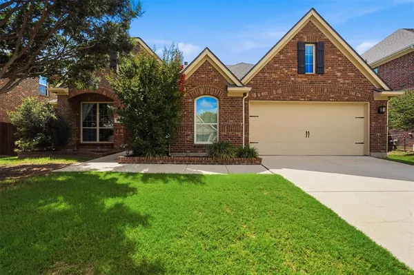 $472,000 | 1383 Sandhurst Drive, Roanoke, TX 76262