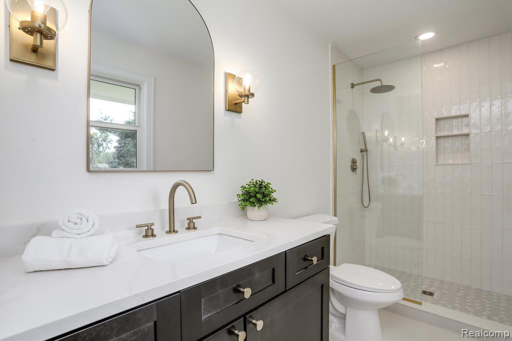 85 Boyken Road Rochester Hills, MI 48307 - Photo 22 of 42