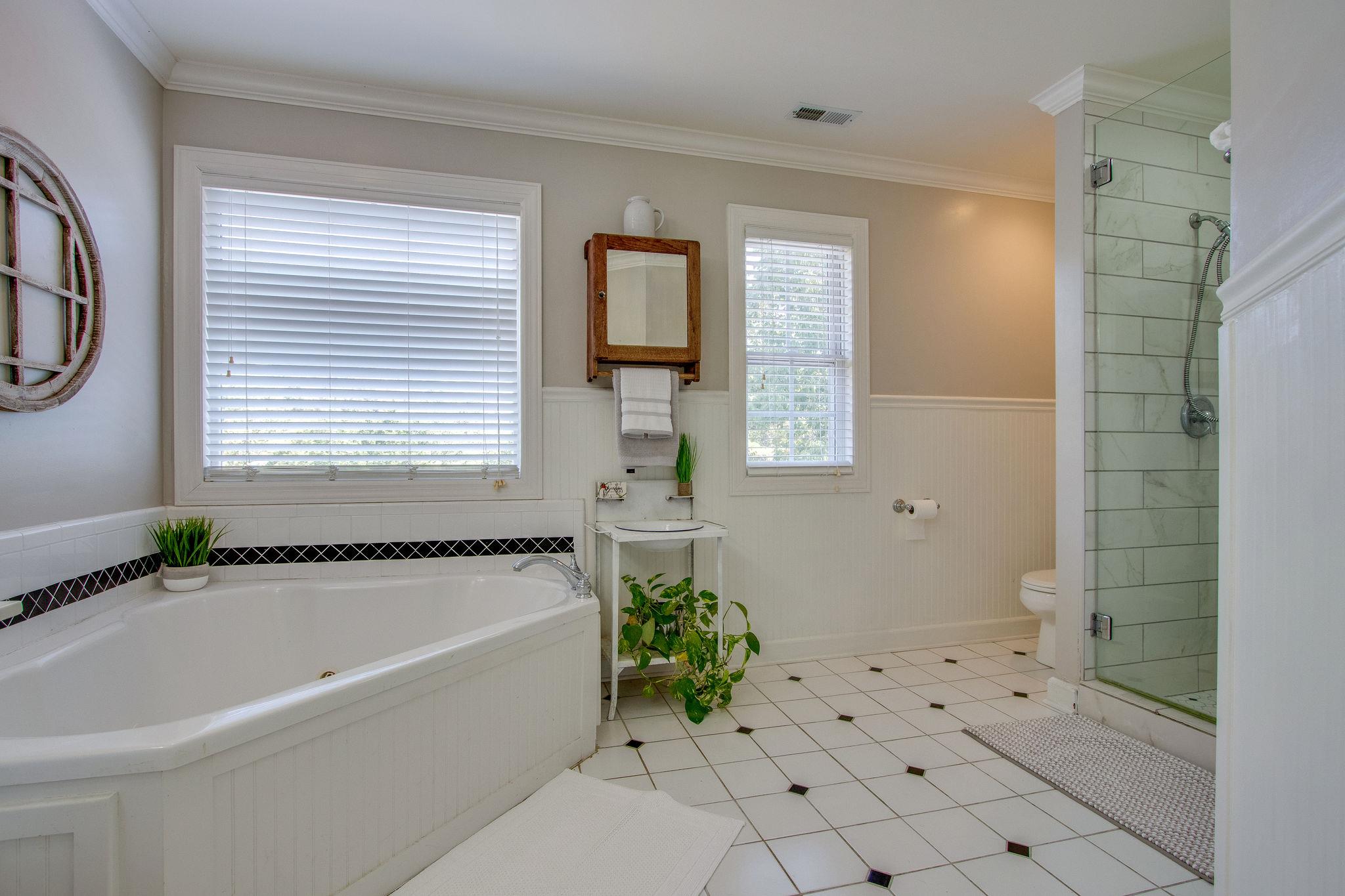 382 Lohman Road Mount Juliet, TN 37122 - Photo 15 of 30 a bathroom with a bathtub and a shower