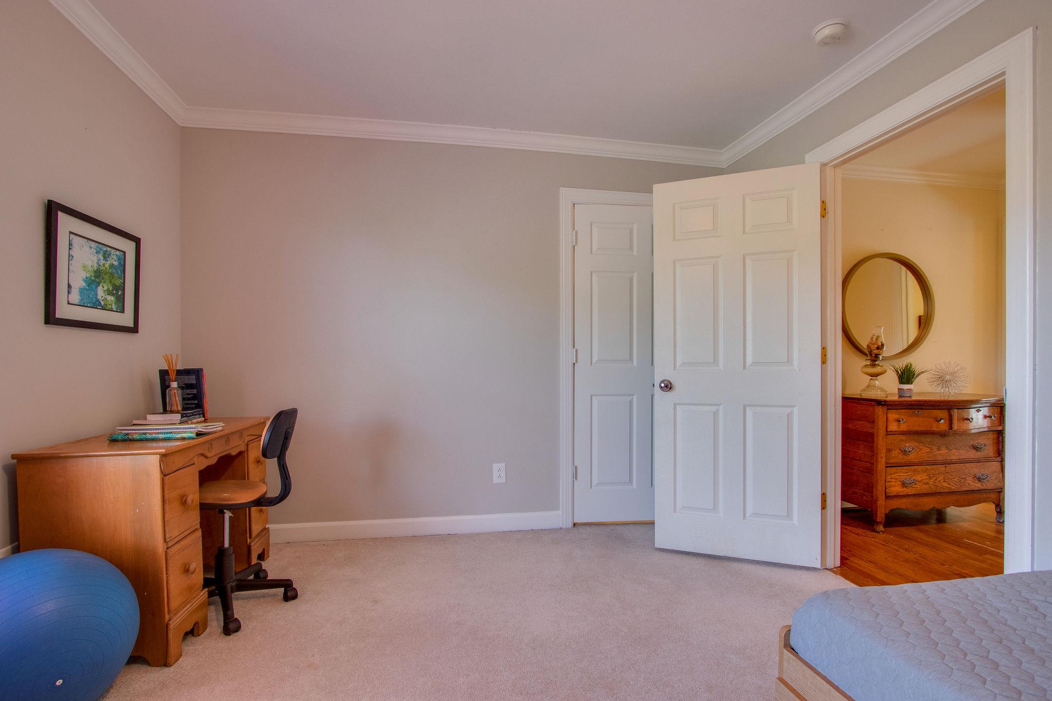 382 Lohman Road Mount Juliet, TN 37122 - Photo 23 of 30 a view of room with workspace and a couch
