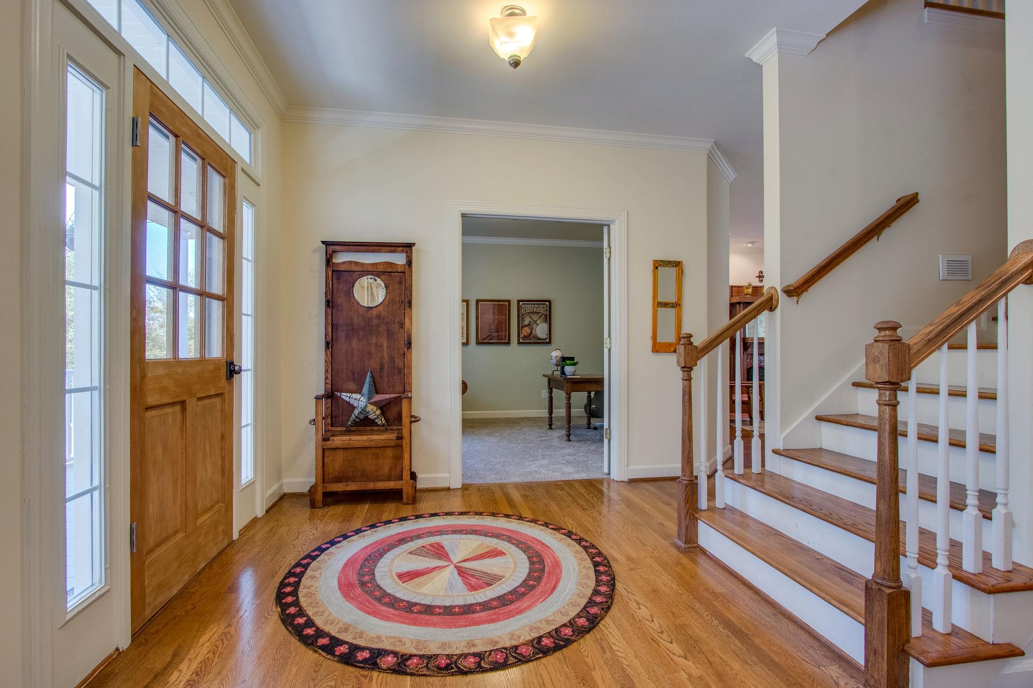 382 Lohman Road Mount Juliet, TN 37122 - Photo 4 of 30