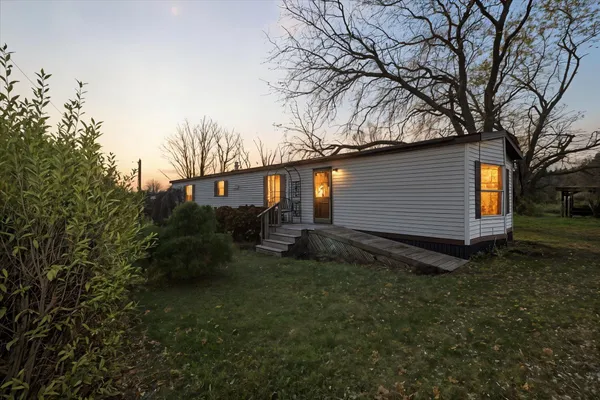 $124,000 | 308 Water Street, Paris, MI 49338