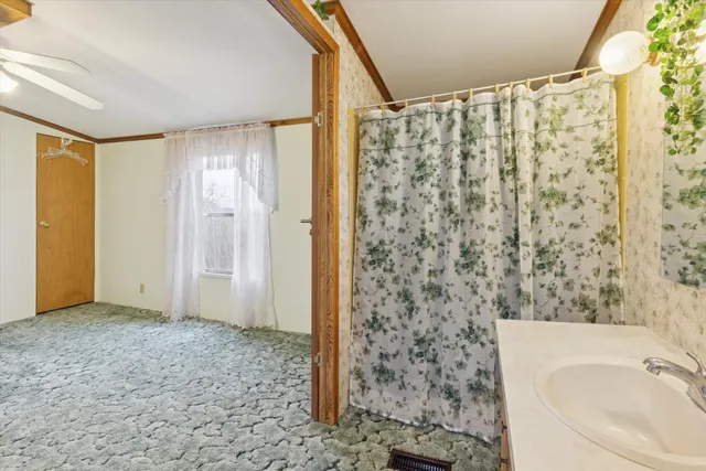 $119,900 | 308 Water Street, Paris, MI 49338