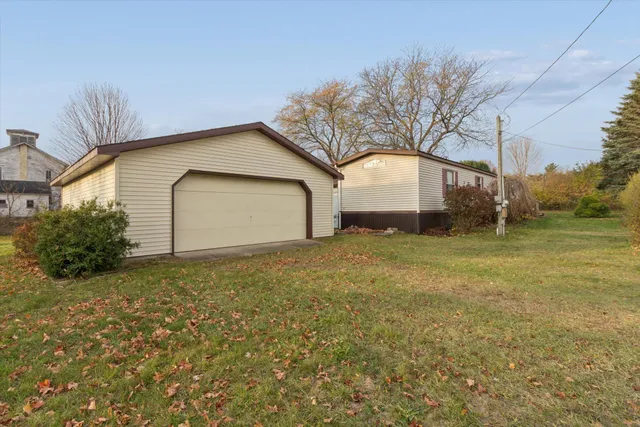 $119,900 | 308 Water Street, Paris, MI 49338