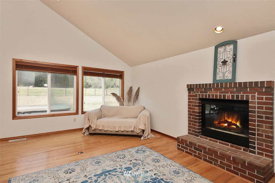 4080 Junco Road Greenbank, WA 98253 - Photo 11 of 25 Gallery Image 11