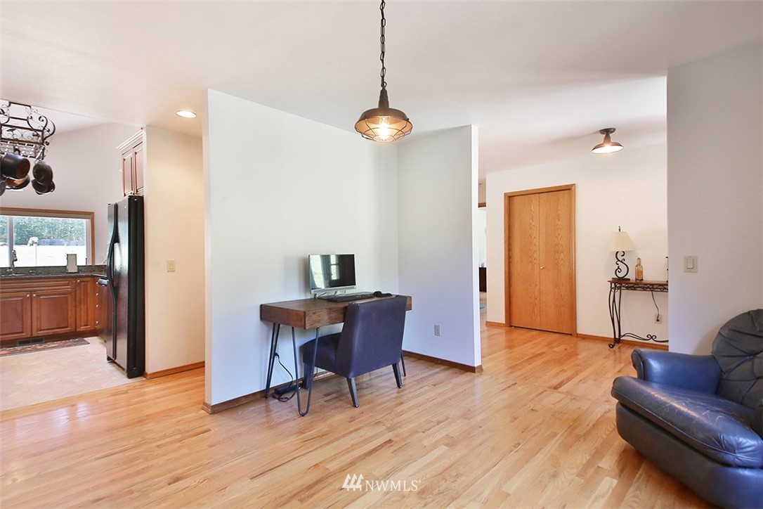 4080 Junco Road Greenbank, WA 98253 - Photo 19 of 25 Gallery Image 19