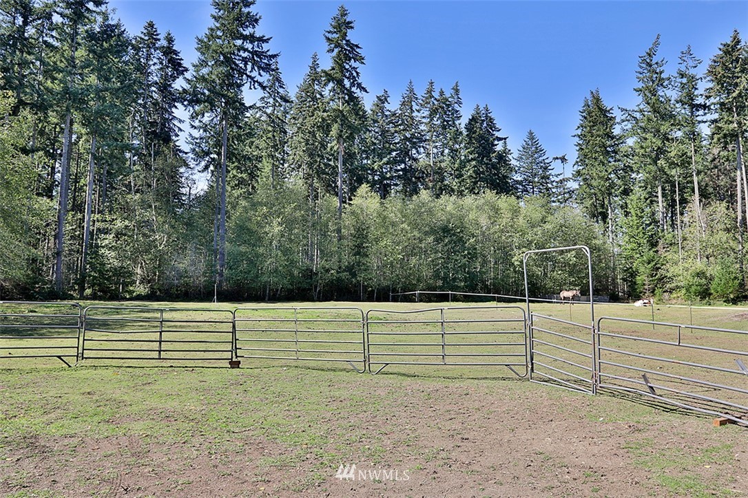 4080 Junco Road Greenbank, WA 98253 - Photo 5 of 25 Gallery Image 5