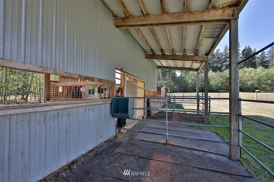 4080 Junco Road Greenbank, WA 98253 - Photo 8 of 25 Gallery Image 8