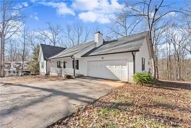 $389,900 | 154 Stacey Drive, Cleveland, GA 30528