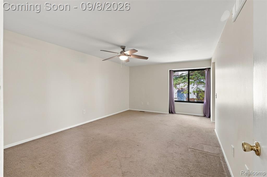 418 Willow Grove Lane Rochester Hills, MI 48307 - Photo 28 of 44 Gallery Image 28