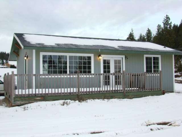 142 Rosema Road Newport, WA 99156 - Photo 1 of 9