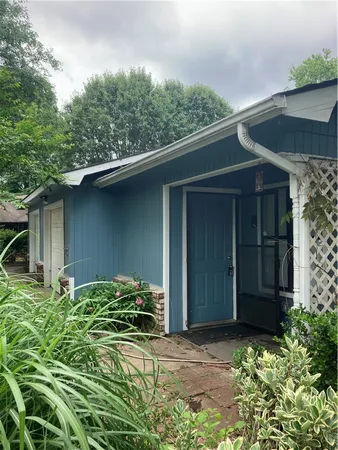 $1,350 | 932 North Century Drive, Rogers, AR 72756