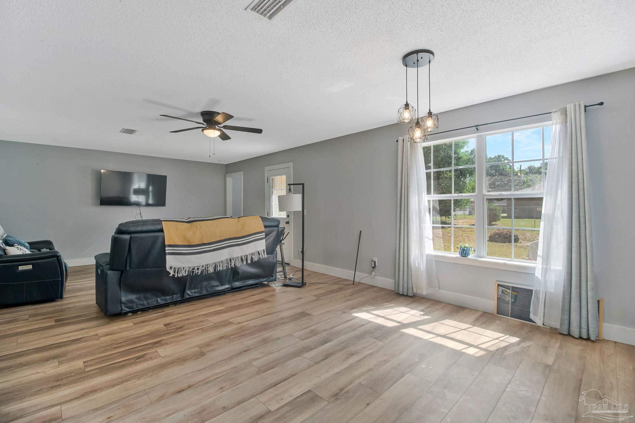 3972 Floridatown Road Pace, FL 32571 - Photo 17 of 63