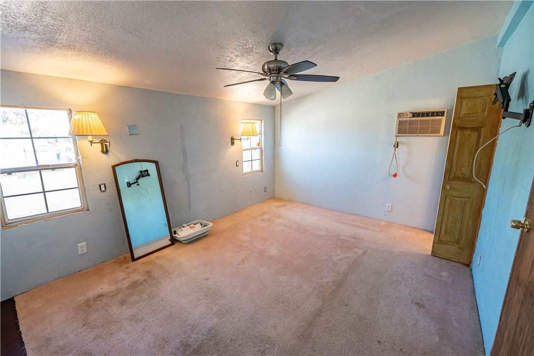 4070 Cowlic Road Golden Valley, AZ 86413 - Photo 11 of 39 Master Bedroom